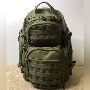 Highland Tactical Roger 2 Dark Green Backpack